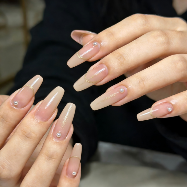 Soft Pastel Pearl Gold Accent Almond Nails- Contains 22 Wraps